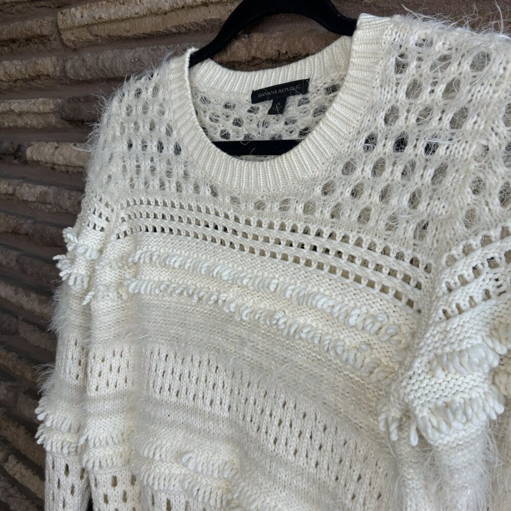 Banana Republic Ivory Sweater Eyelash Fringe Open Crochet Knit Size Small - Picture 7 of 8